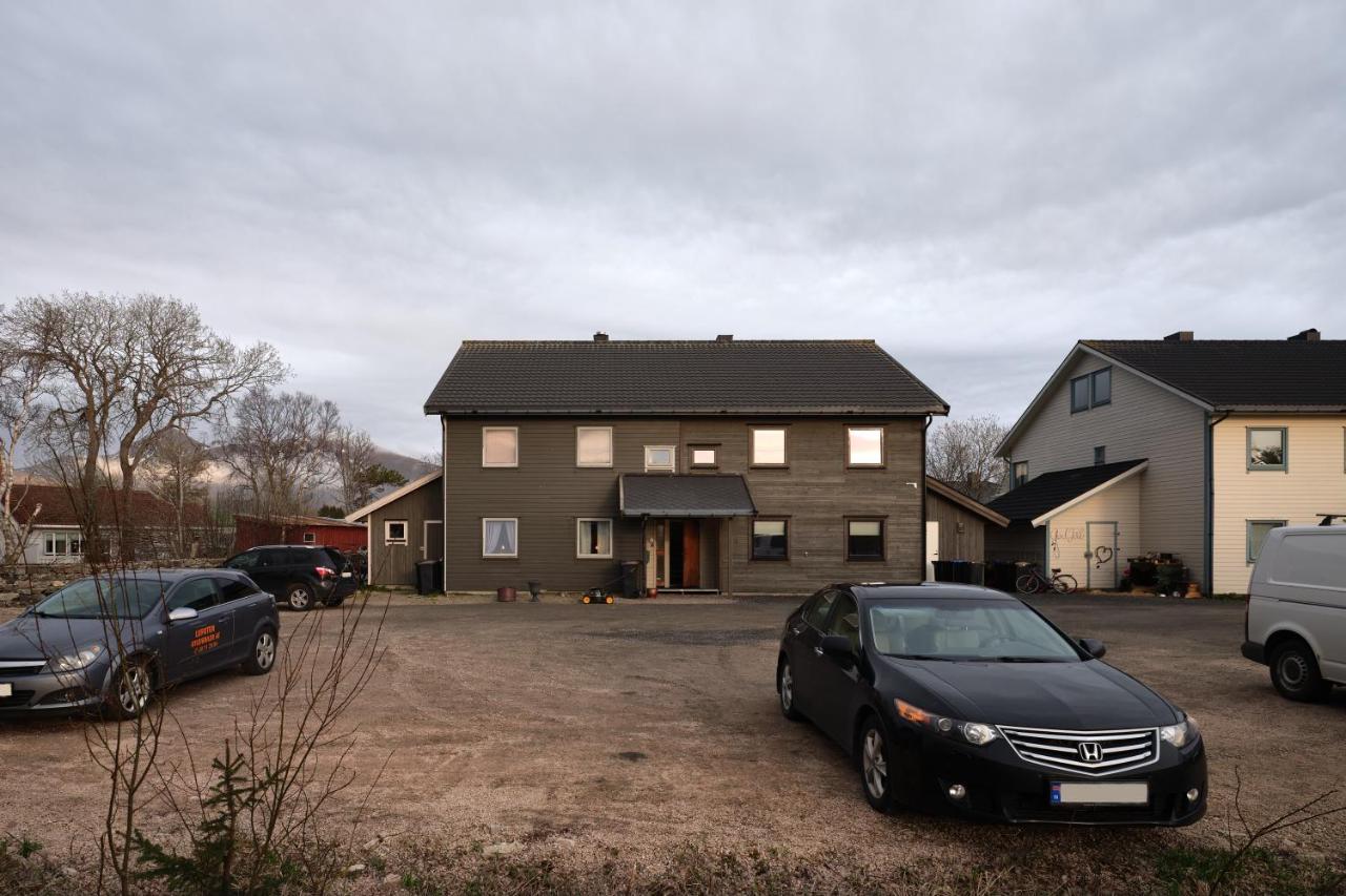 Perfekt Base For Det Meste! Leknes Bagian luar foto